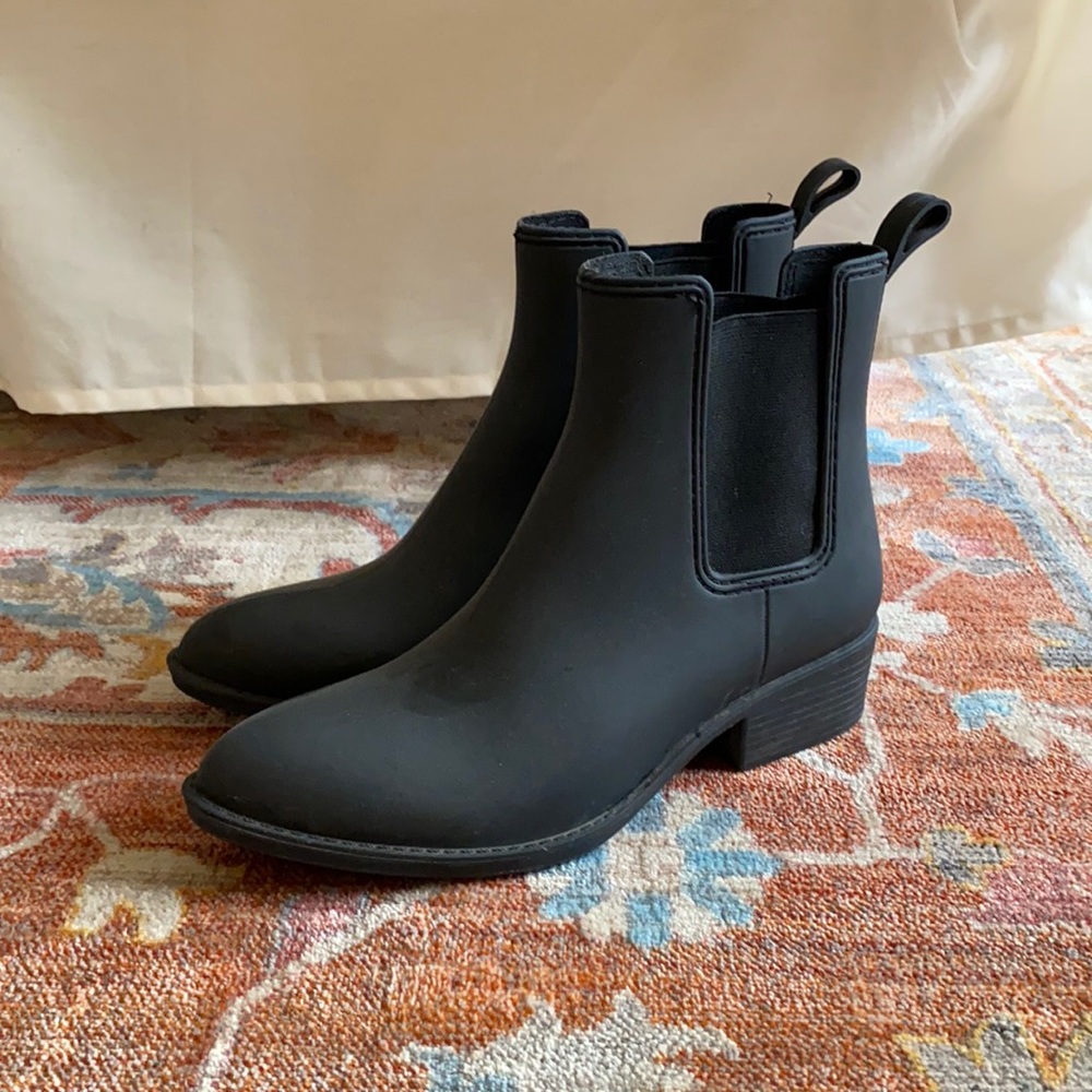 Jeffrey Campbell Black waterproof booties size 11